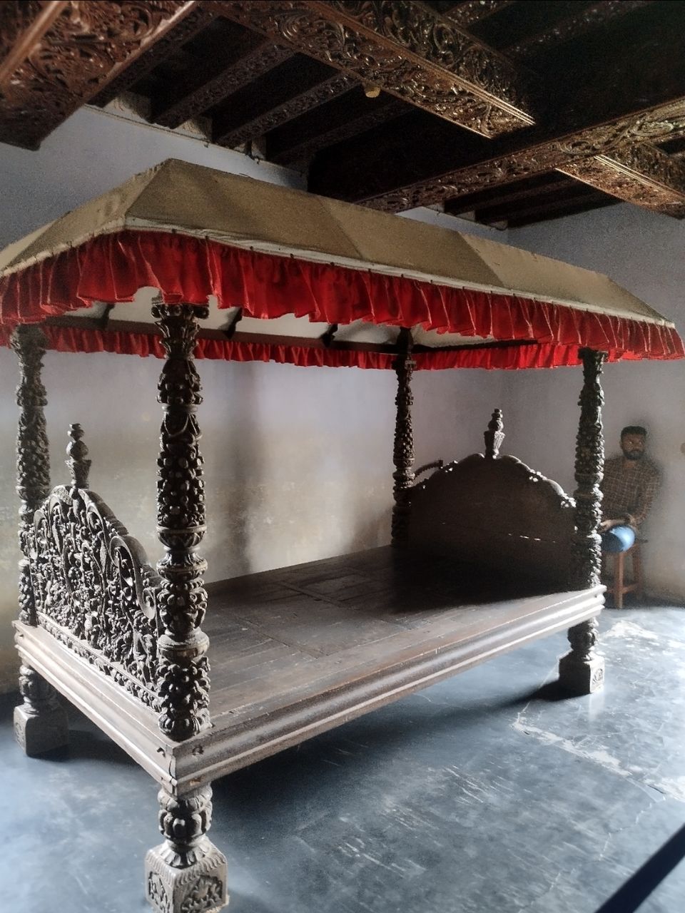 Photo of 16वीं शताब्दी का एक उल्लेखनीय लकड़ी का महल - पद्मनाभपुरम पैलेस by Trupti Hemant Meher