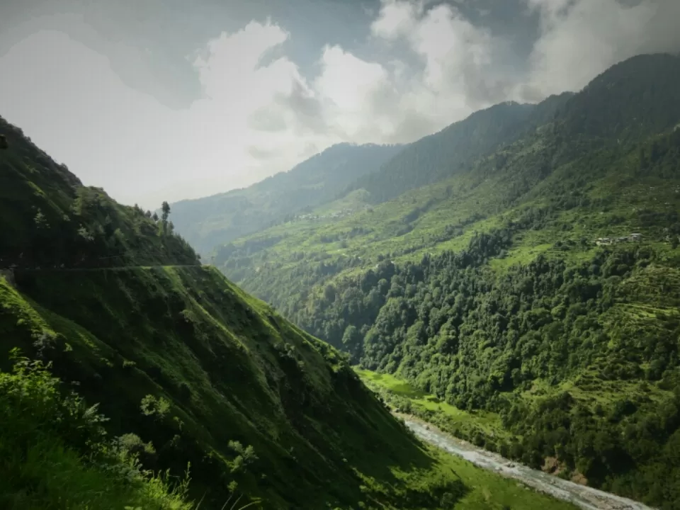 Photo of Badgram, Himachal Pradesh, India by Manish Vatsyayan