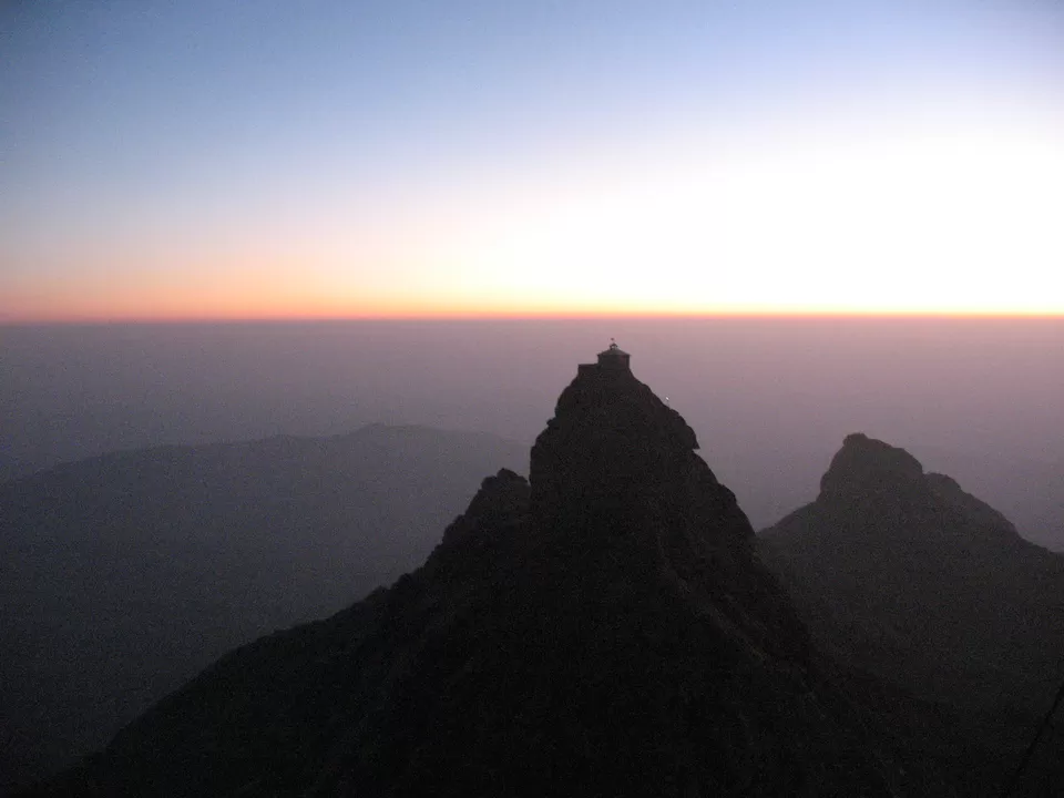 Photo of Mt. Girnar Night Trek - Story of a spiritual adventure! by Umang Dave (IG: @umangdavevisual)
