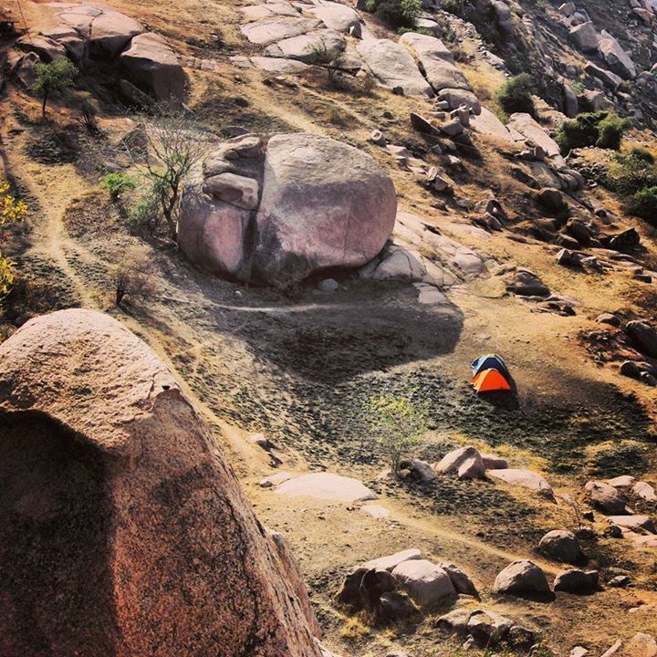 Photo of Idar Fort Trek with Wayfarers Club - Exploring Hidden Gems of Gujarat 4/13 by Umang Dave (IG: @umangdavevisual)