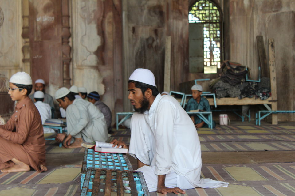 Photo of India's Largest Mosque: Taj-Ul-Masajid - ‘The Crown of Mosques’ by Umang Dave