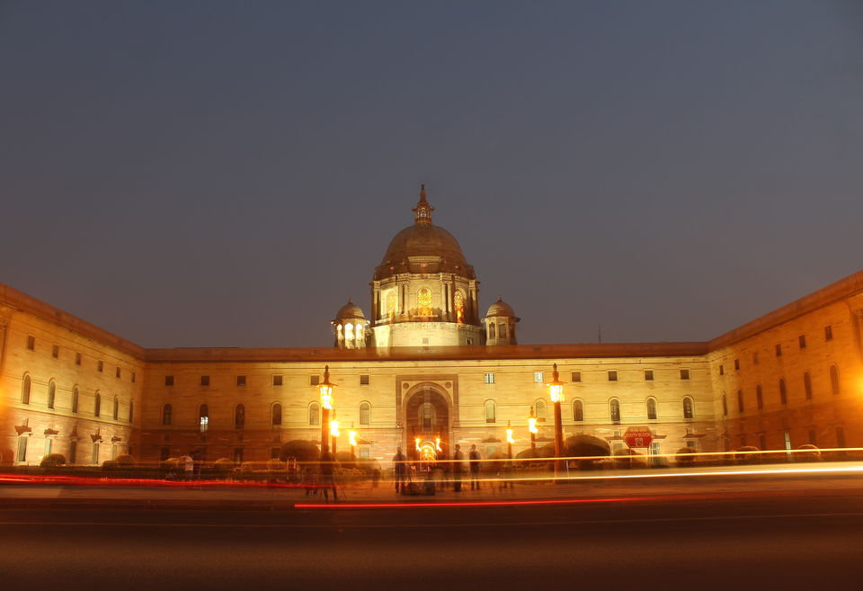 Photo of Delhi Photoblog : Blue Hour Photography At Rashtrapati Bhavan, New Delhi 1/3 by Umang Dave (IG: @umangdavevisual)