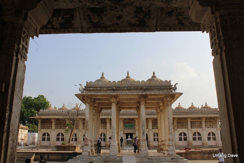 Photo of Photoblog: Pray at Sarkhej Roza, Ahmedabad 9/20 by Umang Dave (IG: @umangdavevisual)