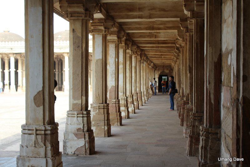 Photo of Photoblog: Pray at Sarkhej Roza, Ahmedabad 10/20 by Umang Dave (IG: @umangdavevisual)