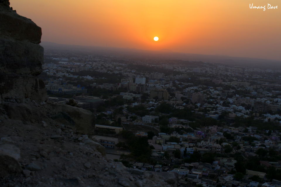 Photo of Highest point in Bhuj - Bhujio Fort by Umang Dave (IG: @umangdavevisual)