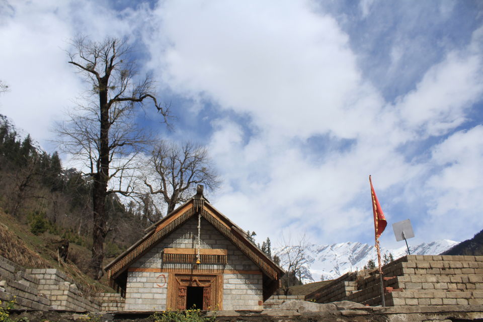 Photo of Solang Nala : The Adventure valley of Himachalpradesh by Umang Dave
