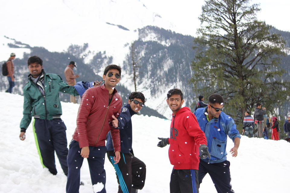 Photo of Solang Nala : The Adventure valley of Himachalpradesh by Umang Dave