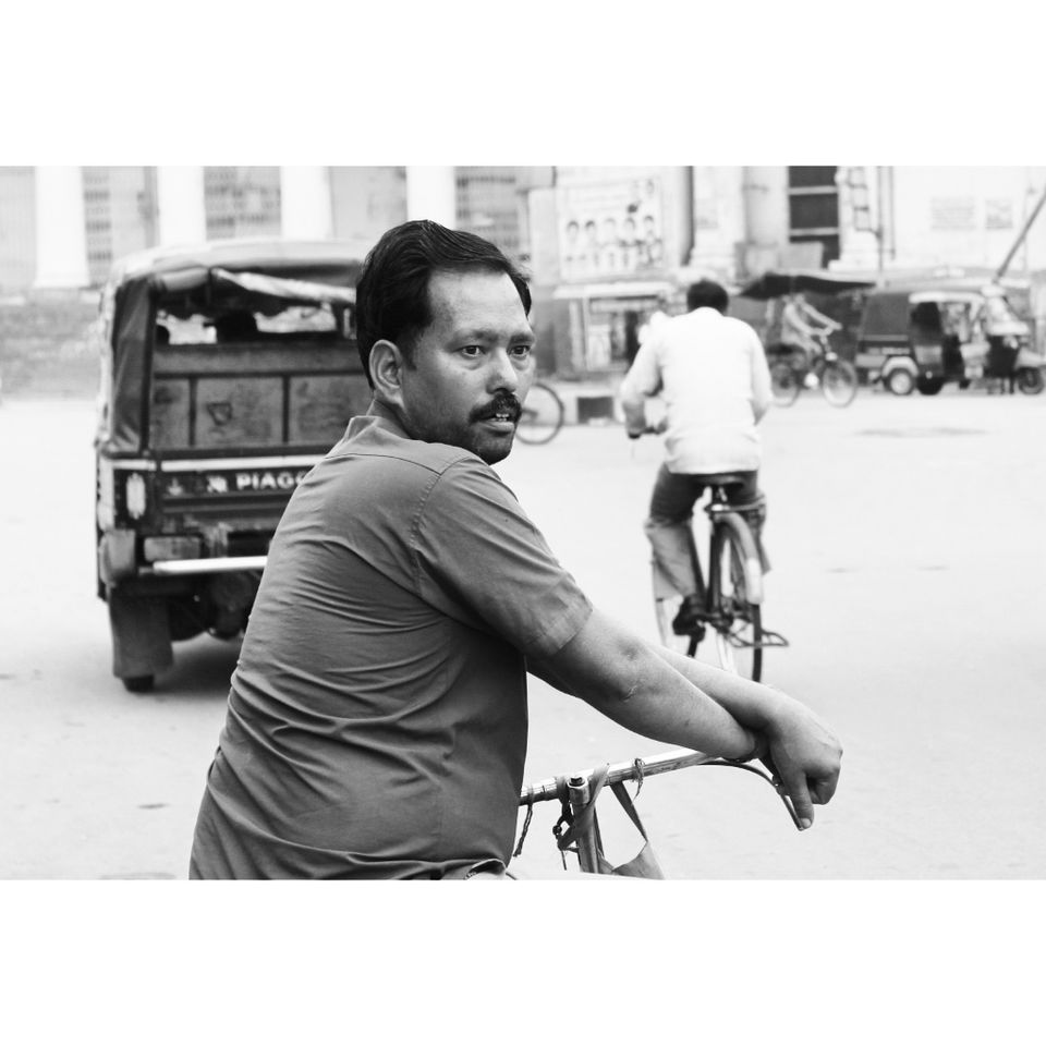 Photo of Photoblog: Street Photography at Maharaj Bada, Gwalior by Umang Dave