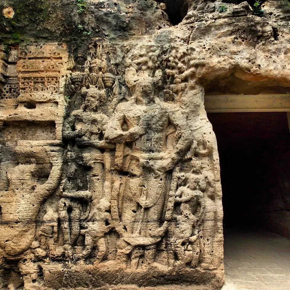 Photo of Khambhalida Buddhist Caves, Rajkot, Gujarat, India by Umang Dave (IG: @umangxdave)