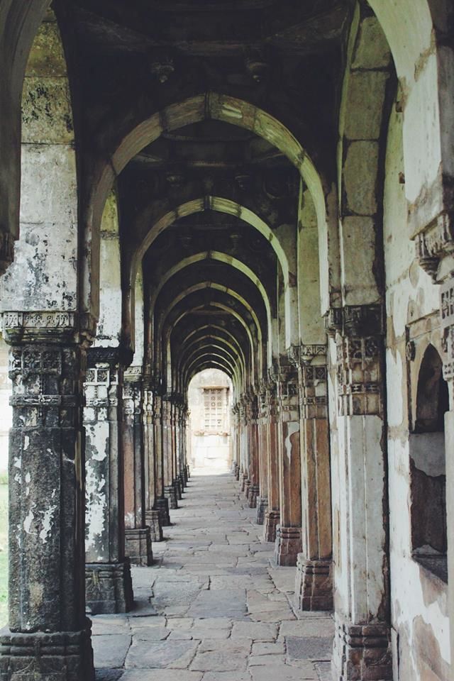 Photo of World Heritage Site of Gujarat : Champaner - Pavagadh Archaeological Park Exploration Trip by Umang Dave (IG: @umangdavevisual)