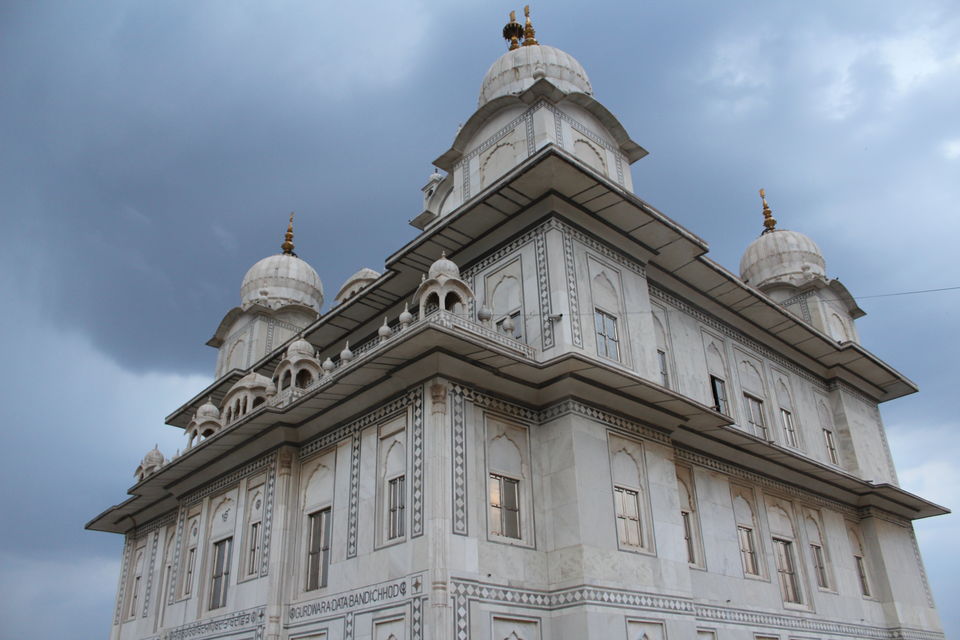 Photo of Gurudwara Data Bandi Chorr, Gwalior by Umang Dave