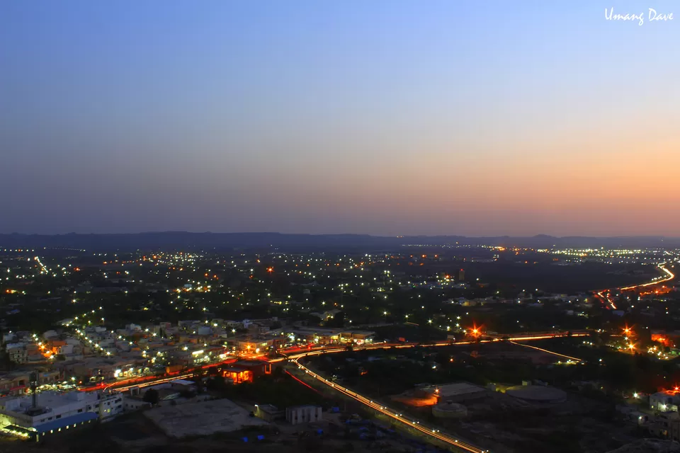 Photo of Bhujia Fort Road, Bhujio Dungar, Bhuj, Gujarat, India by Umang Dave (IG: @umangxdave)