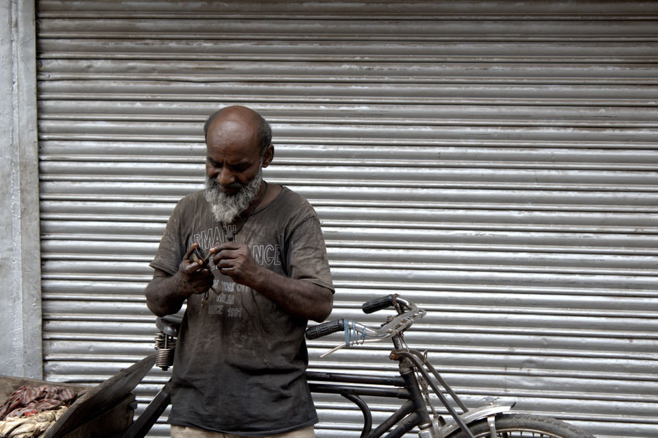 Photo of Chawri Bazar, New Delhi, Delhi, India by Umang Dave (IG: @umangdavevisual)