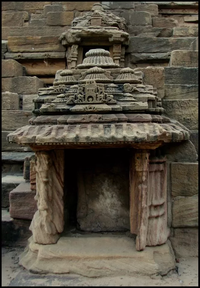 Photo of Modhera Sun Temple, Modhera, Gujarat, India by Umang Dave (IG: @umangxdave)