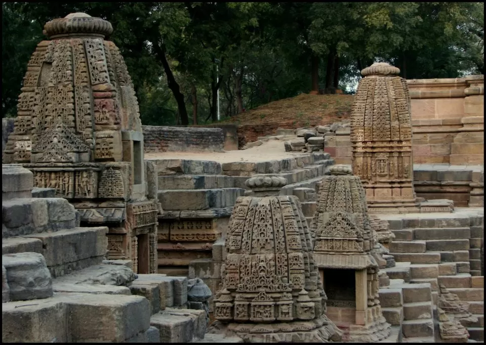 Photo of Modhera Sun Temple, Modhera, Gujarat, India by Umang Dave (IG: @umangxdave)