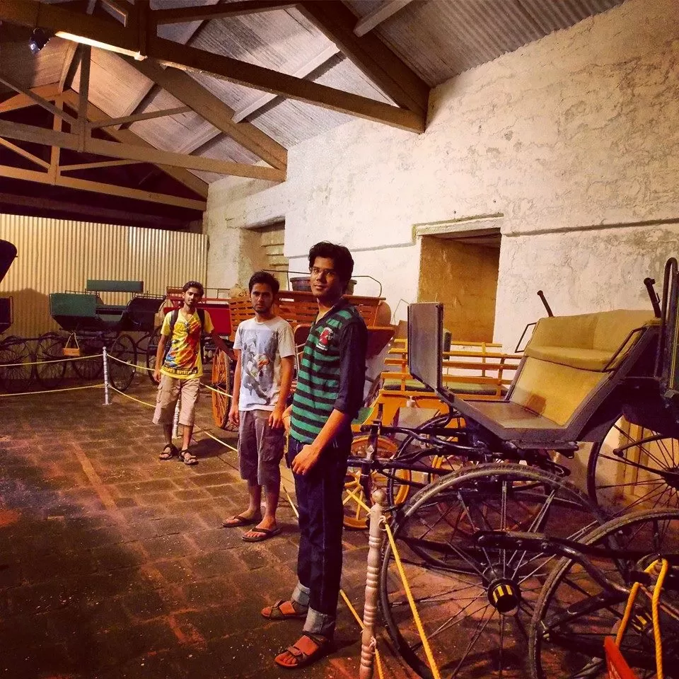 Photo of Navlakha Palace, Old City, Gondal, Gujarat, India by Umang Dave (IG: @umangxdave)