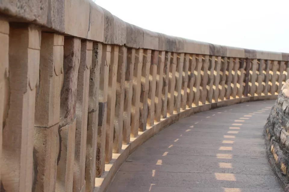 Photo of Sanchi Stupa, Sanchi, Madhya Pradesh, India by Umang Dave (IG: @umangxdave)