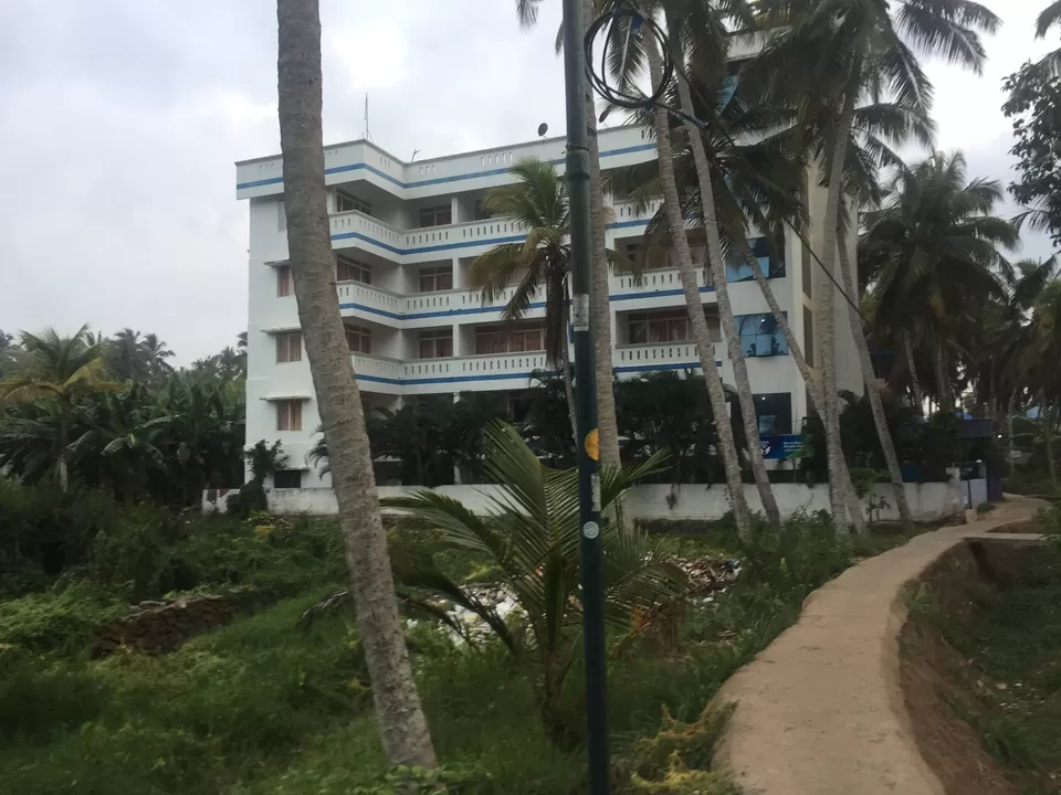 Photo of Kovalam Beach, Kovalam, Tamil Nadu, India by Amit Kumar