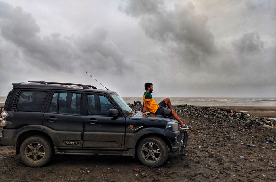 Photo of 2018 - 12Months 13Places with 10 to 7 Job (i am high) by VIVEK KARTHIKEY