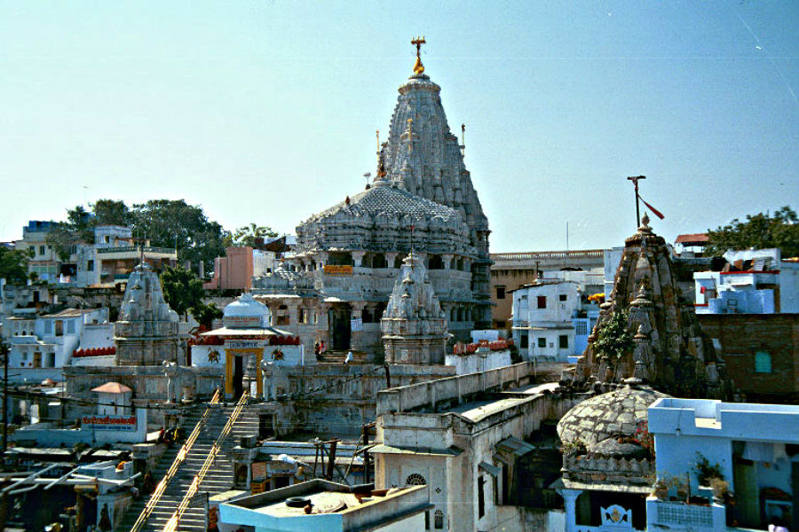 Photo of Udaipur, Rajasthan, India by Yara Coelho