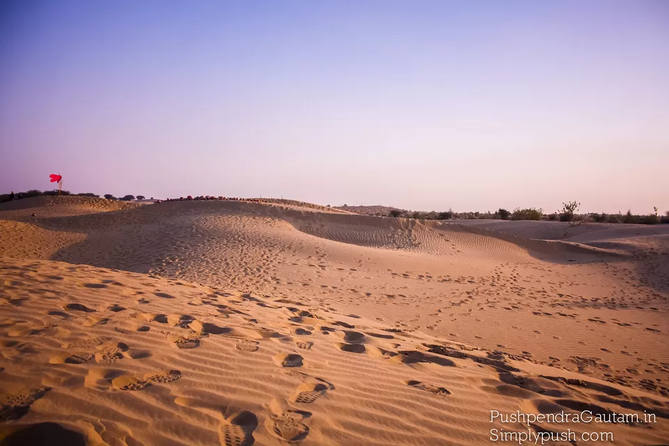 Photo of Sand Dunes, Lakhmanon Ki Basti, Jaisalmer, Rajasthan, India by Simplypush