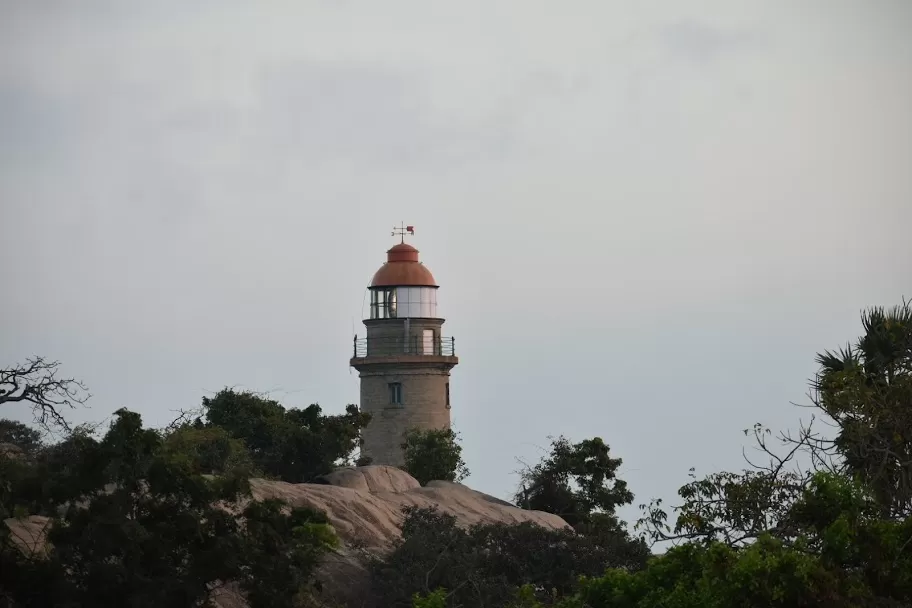 Photo of Mahabalipuram Light House, Mada Koil Street, Mahabalipuram, Tamil Nadu, India by Rahul Garg