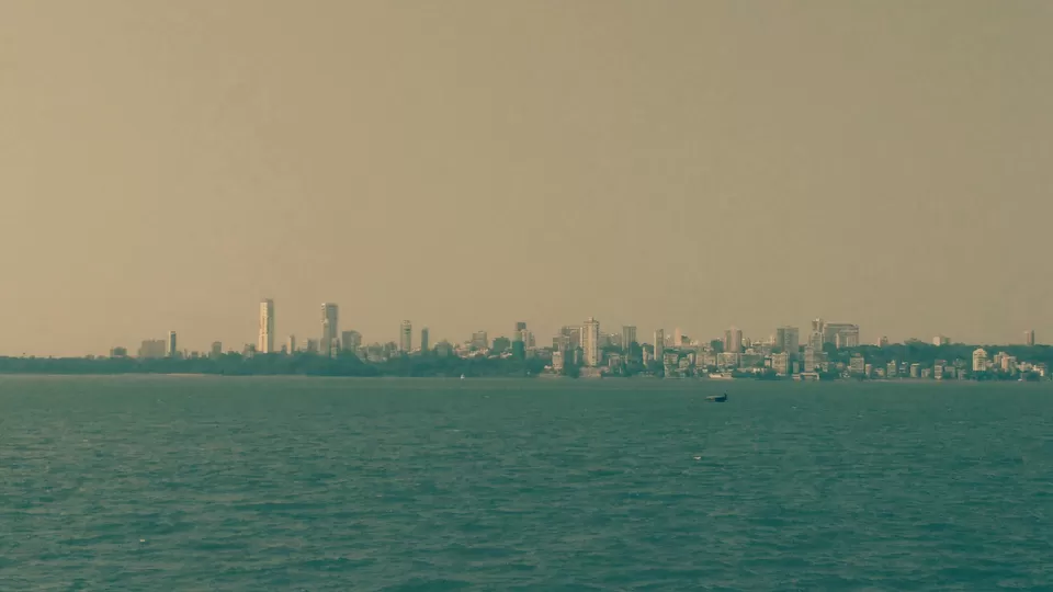 Photo of Mumbai Diaries by Alok Pole