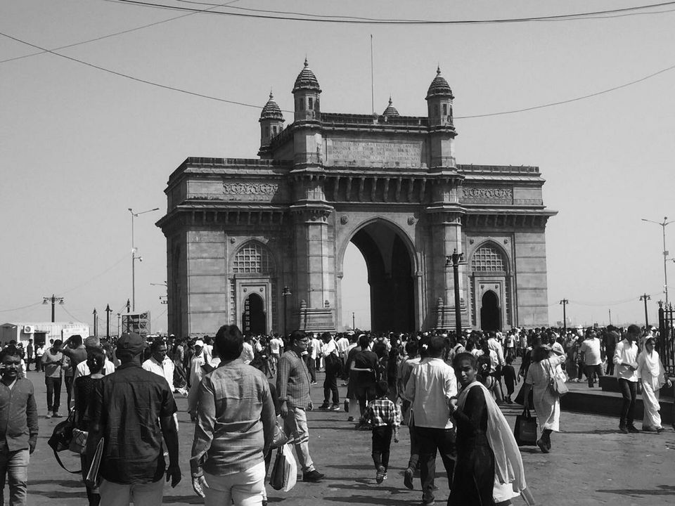 Photo of Mumbai Diaries by Alok Pole