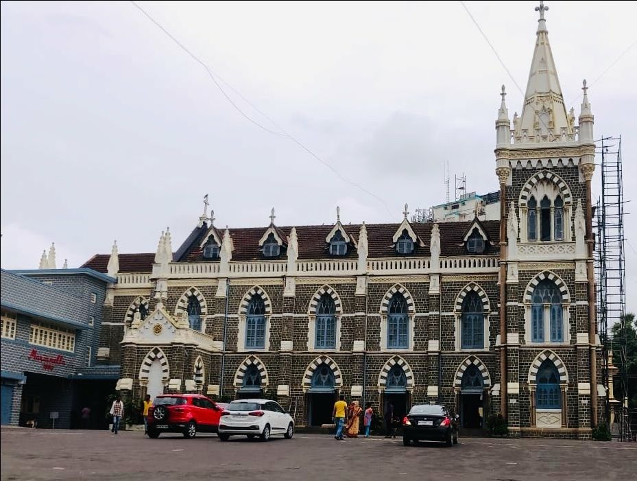 Photo of Mumbai Diaries by Alok Pole