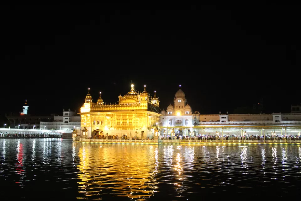 Photo of Golden Temple, Golden Temple Road, Amritsar, Punjab, India by Malay Majithia