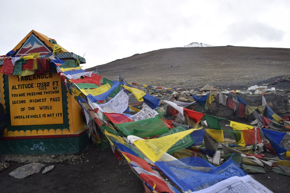 Photo of Ladakh & Border Roads Organization (B R O) 9/12 by Akash Mohindra