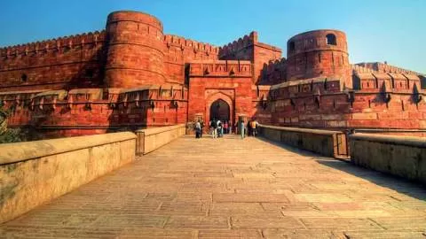 Photo of Agra Fort, Rakabganj, Agra, Uttar Pradesh, India by Mileandsmile