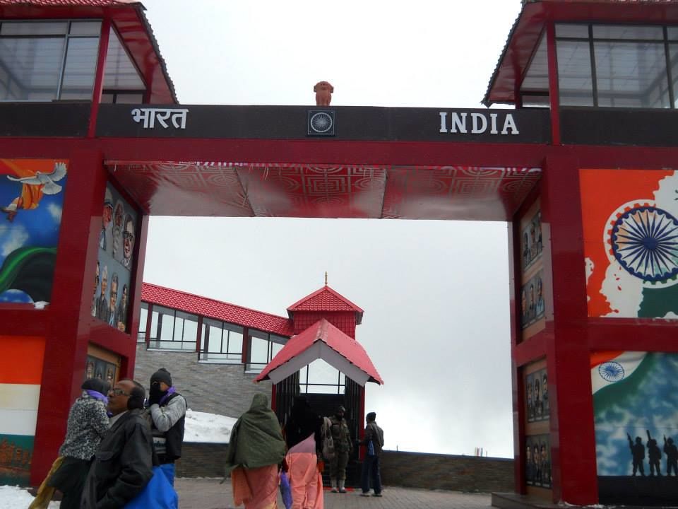 Photo of Nathula, East Sikkim, Sikkim, India by Raya Banerjee