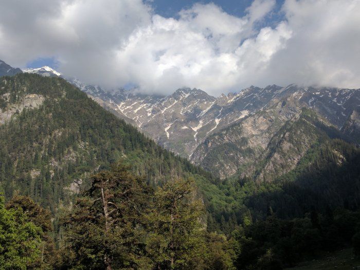 Photo of Journey to Wonderland: Kasol to Sar Pass by Prakriti Singh