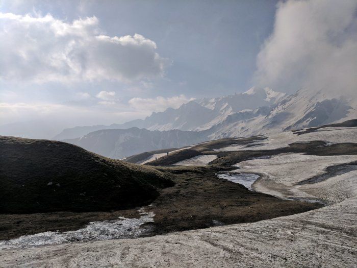 Photo of Journey to Wonderland: Kasol to Sar Pass by Prakriti Singh
