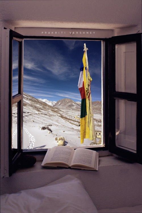 Photo of 5 Books That Inspire Me To Travel 1/6 by Prakriti Varshney