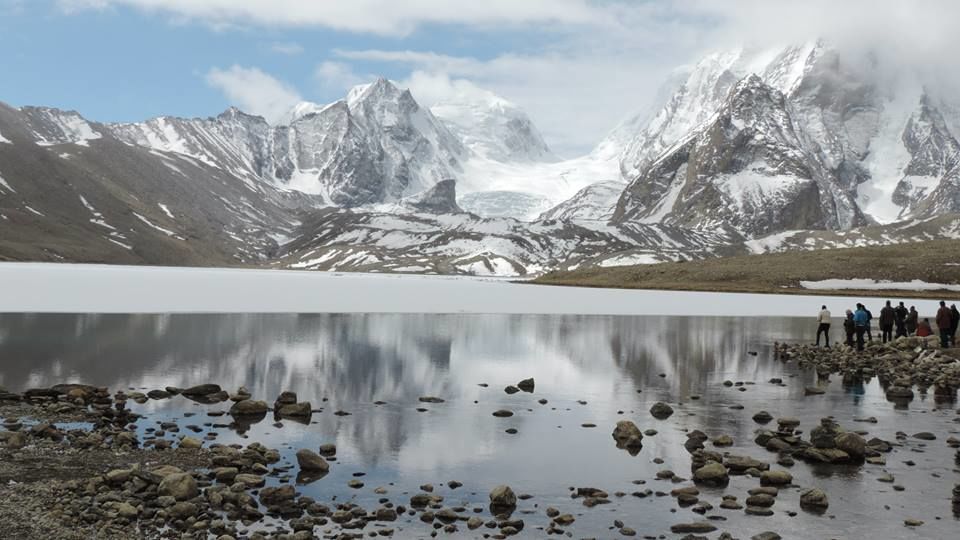 Photo of And ..the Mountains echoed.. 1/14 by Debolina