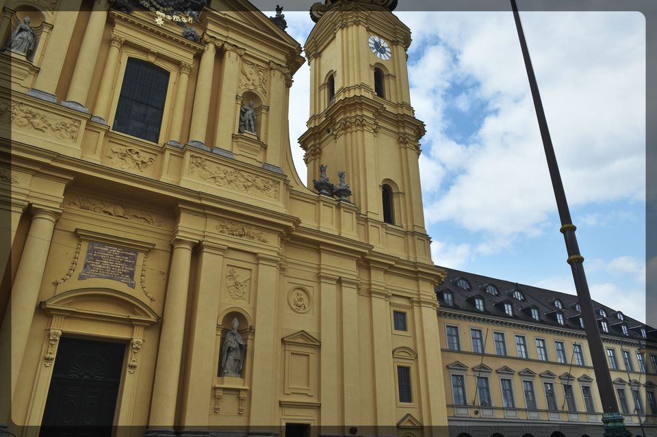 Photo of Odeonsplatz, Munich, Germany by Penning Silly Thoughts