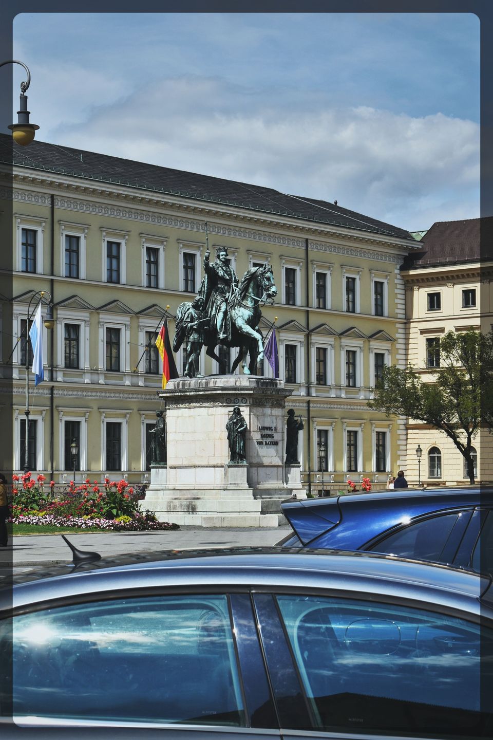 Photo of Odeonsplatz, Munich, Germany by Penning Silly Thoughts