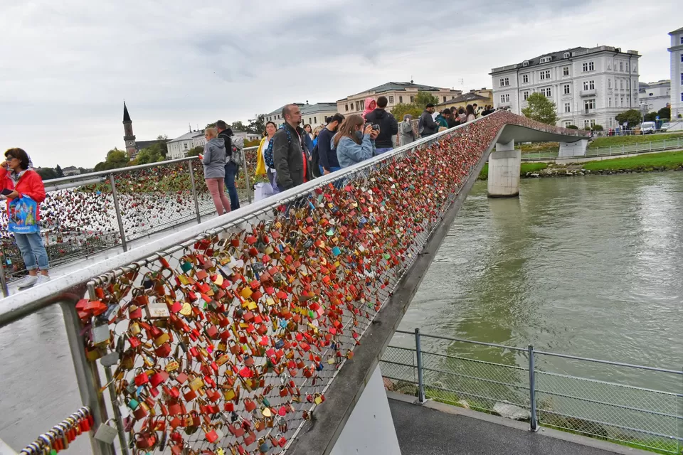 Photo of Love Locks Bridge Salzburg, Makartsteg, Salzburg, Austria by Penning Silly Thoughts