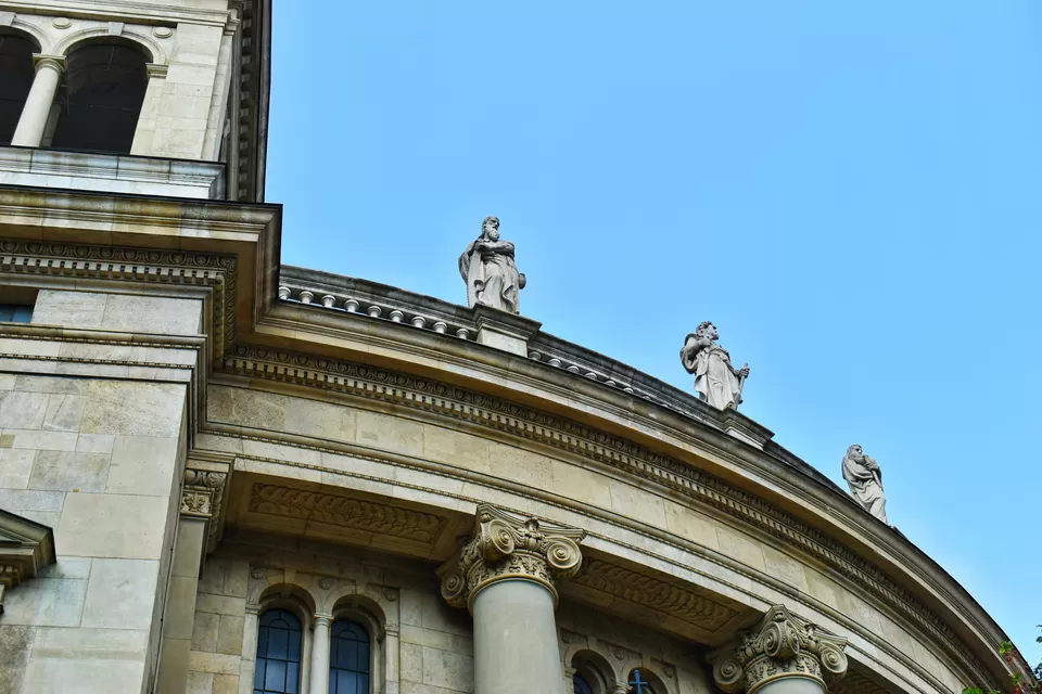 Photo of Budapest, St. Stephen's Basilica, Szent István tér, Hungary by Penning Silly Thoughts