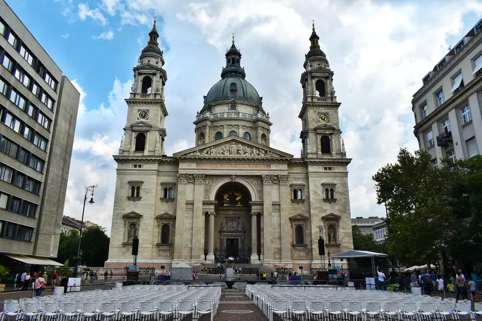 Photo of Budapest, St. Stephen's Basilica, Szent István tér, Hungary by Penning Silly Thoughts