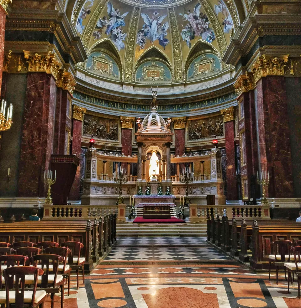 Photo of Budapest, St. Stephen's Basilica, Szent István tér, Hungary by Penning Silly Thoughts