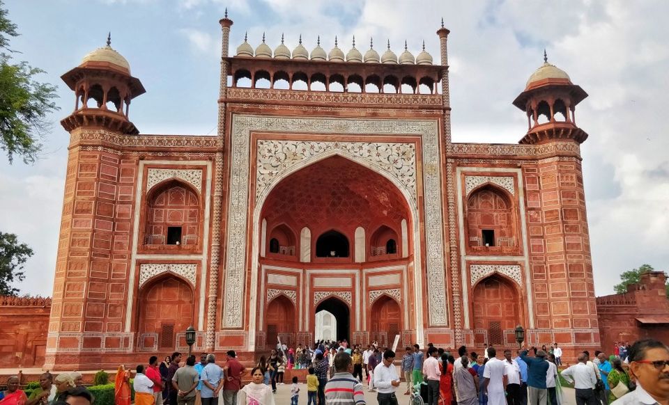 Photo of WEEKEND GETAWAY FROM DELHI – THE DELHI – GWALIOR – AGRA ROAD TRIP by Penning Silly Thoughts