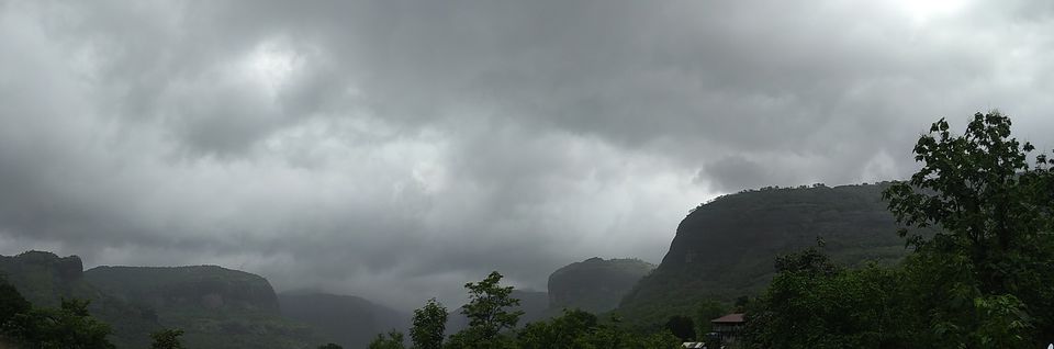 Photo of Trek to Devkund waterfall - Best waterfall near pune / Mumbai by Rohitkumar Thakur