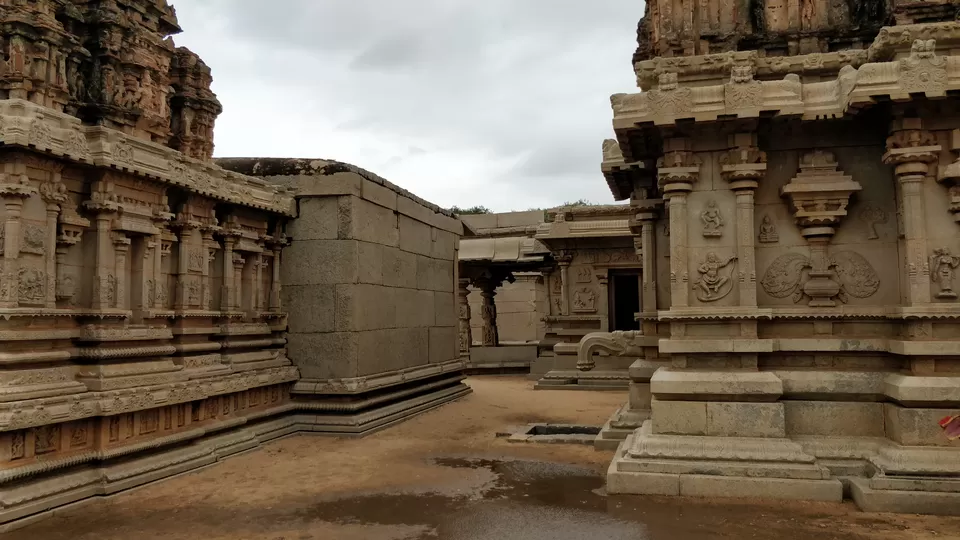 Photo of Hazara Rama Temple, Karnataka, India by Amit Deorukhkar