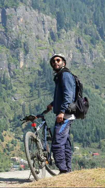Photo of Kheer Ganga Hot Water Spring, Khir Ganga, India by Sanjeev Kumar