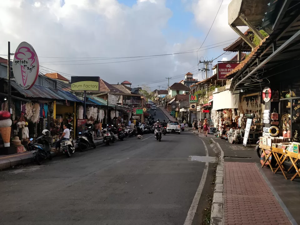 Photo of Ubud Market, Ubud, Gianyar, Bali, Indonesia by Anurag Modi