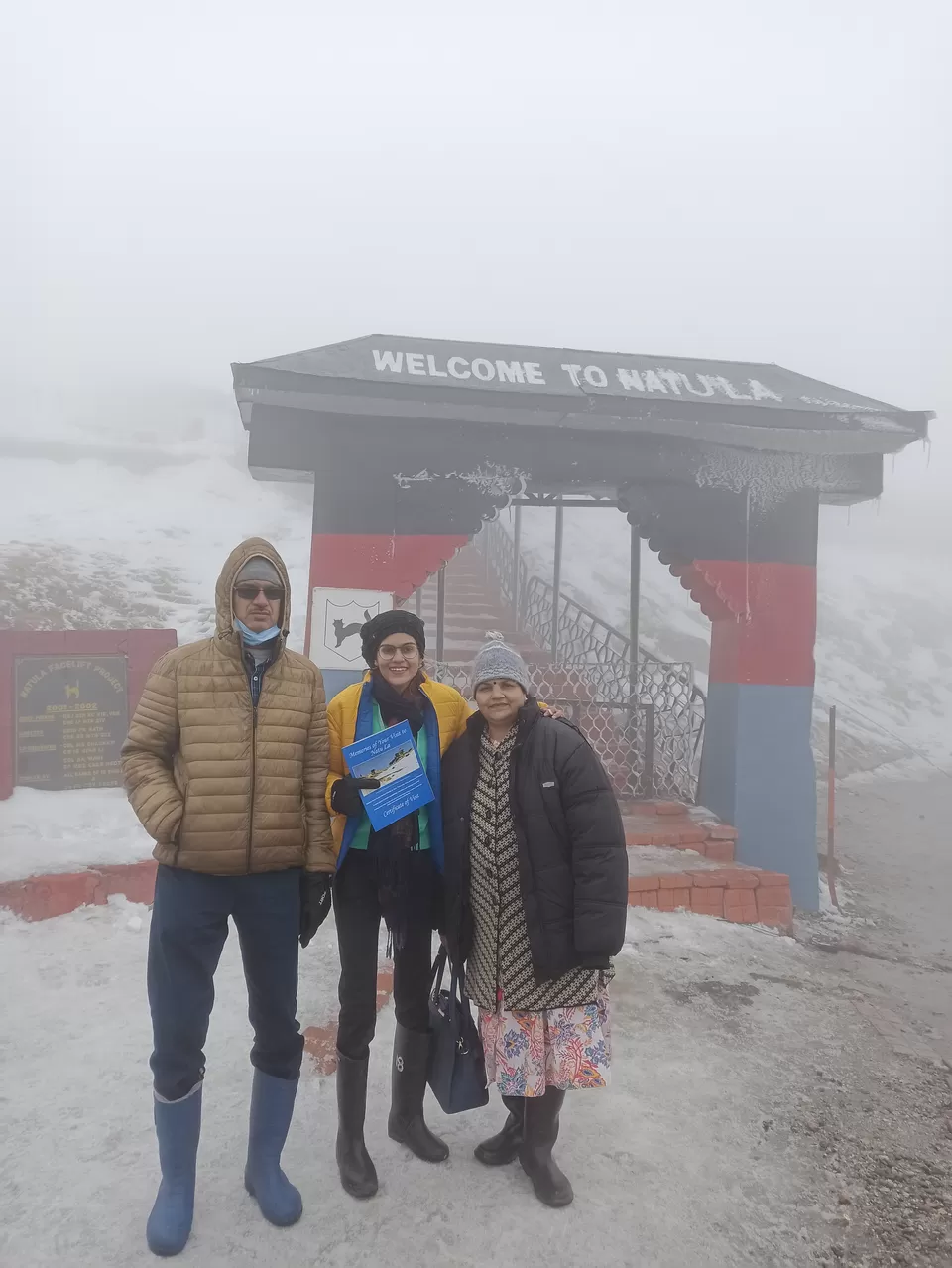 Photo of Nathula Pass View Point, NH-10, Sikkim, India by Daivanshi Gupta