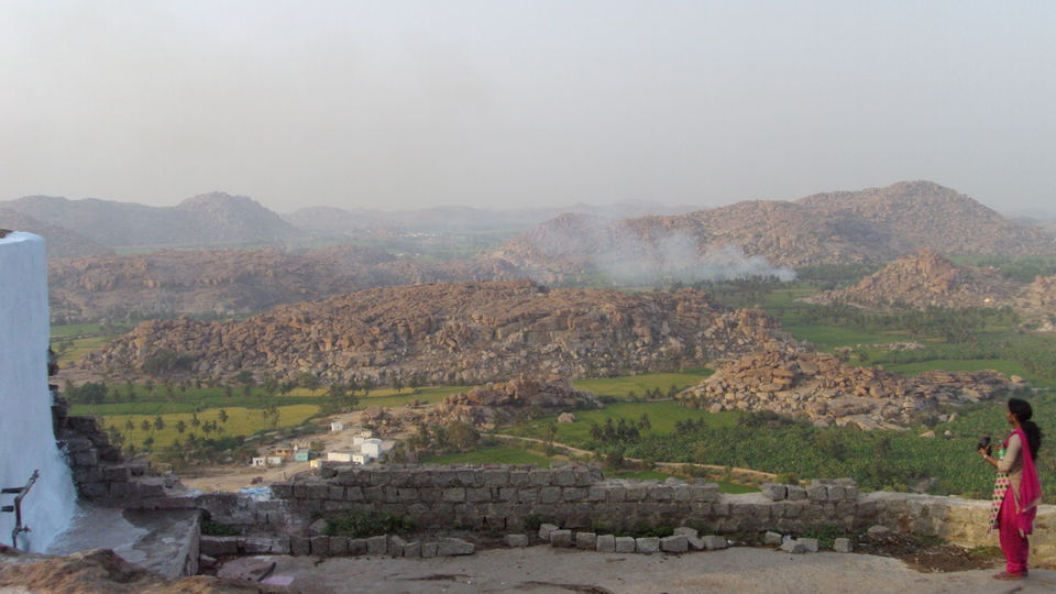 Photo of Among the Ruins. Backpacking to the amazing Hampi 13/32 by devjani.ghose